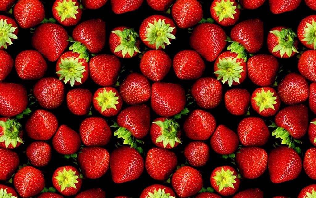 strawberries-backgroung-1