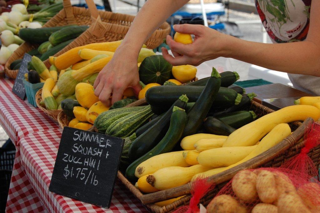 Farmers_Market__July__2010_027